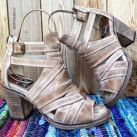 FREEBIRD BY STEPHEN Claw Strappy Boho Western Tan Leather Sandals - Botablu