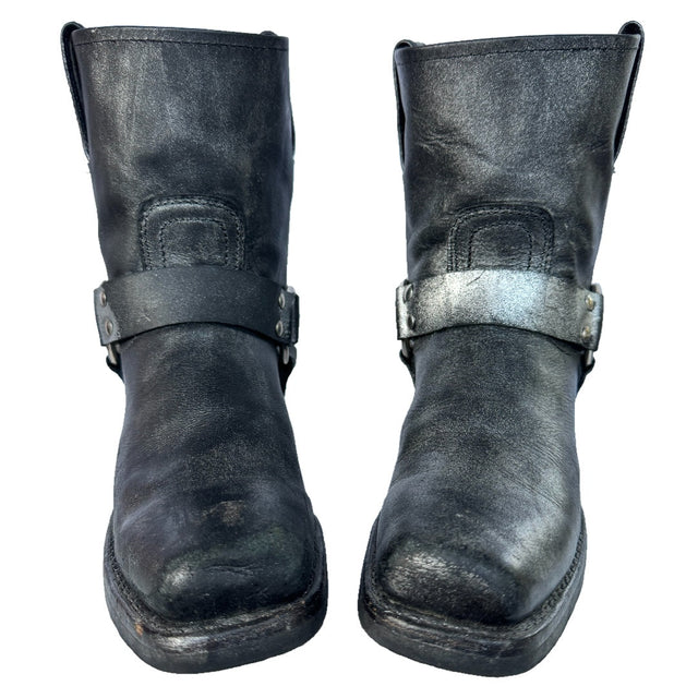 FRYE Harness Biker Moto Motorcycle Black Metallic Short Ankle Bootie Boots - Botablu