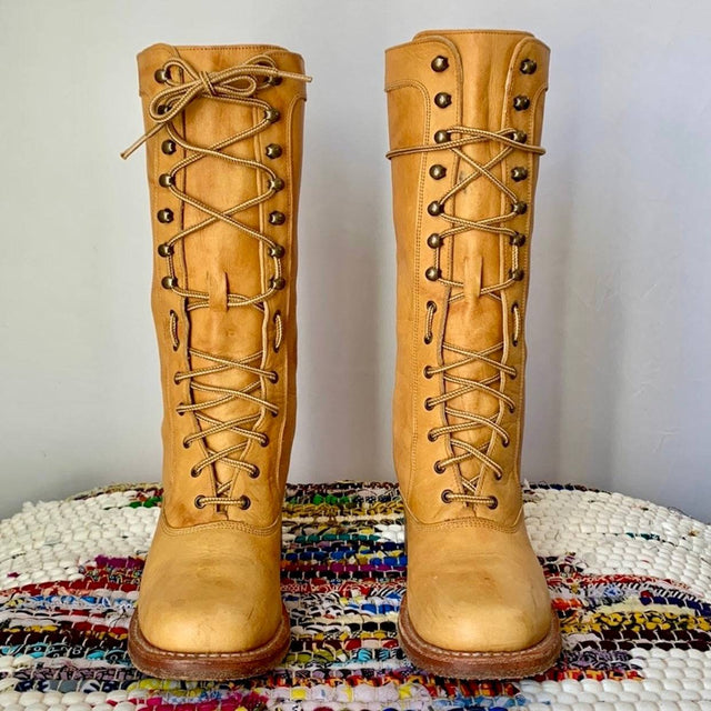 FRYE Vintage Campus Lace Up Banana Leather Boots - Botablu