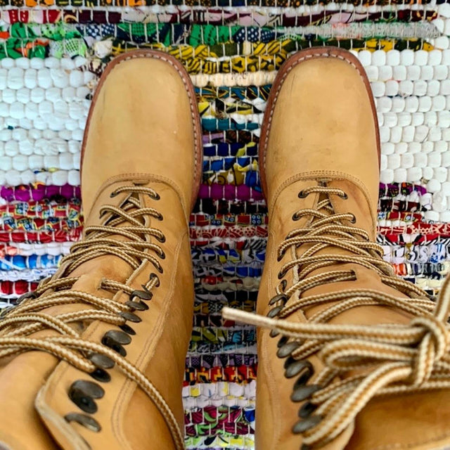 FRYE Vintage Campus Lace Up Banana Leather Boots - Botablu