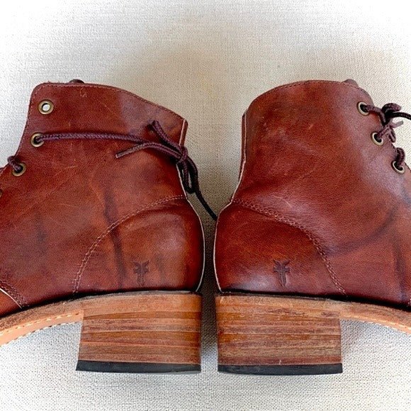 FRYE Vintage Lace Up Square Toe Chunky Short Brown Leather Ankle Bootie Boots - Botablu