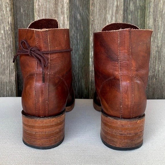 FRYE Vintage Lace Up Square Toe Chunky Short Brown Leather Ankle Bootie Boots - Botablu