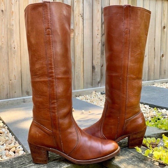 FRYE Vintage Tall Knee High Cognac Brown Leather Western Boots - Botablu