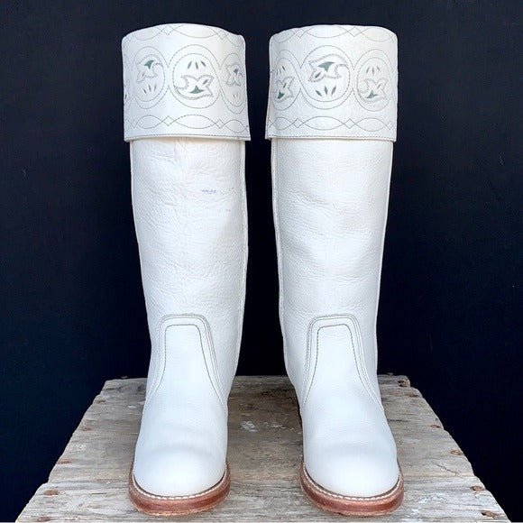 FRYE Vintage White Leather Sabrina Campus Tooled Cuff Tall Knee High Western Boots - Botablu