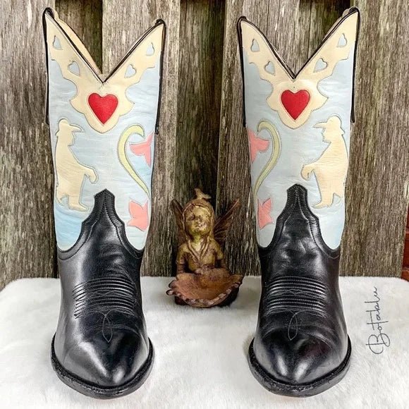LARRY MAHAN Vintage Thinking Cowboy Heart Floral Cowgirl Western Boots - Botablu